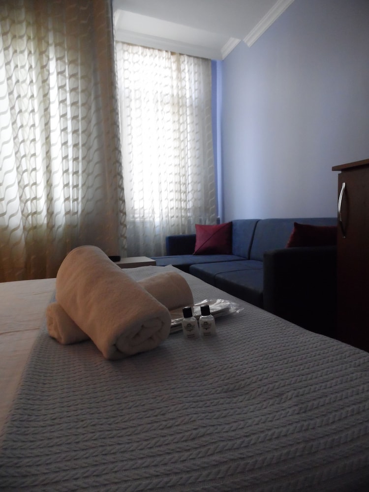 Design Studio Suite, 1 Bedroom photo 2