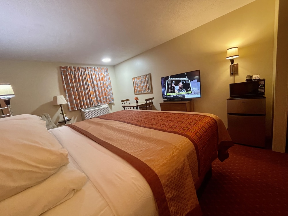 Luxury Room, 1 King Bed, Non Smoking photo 3