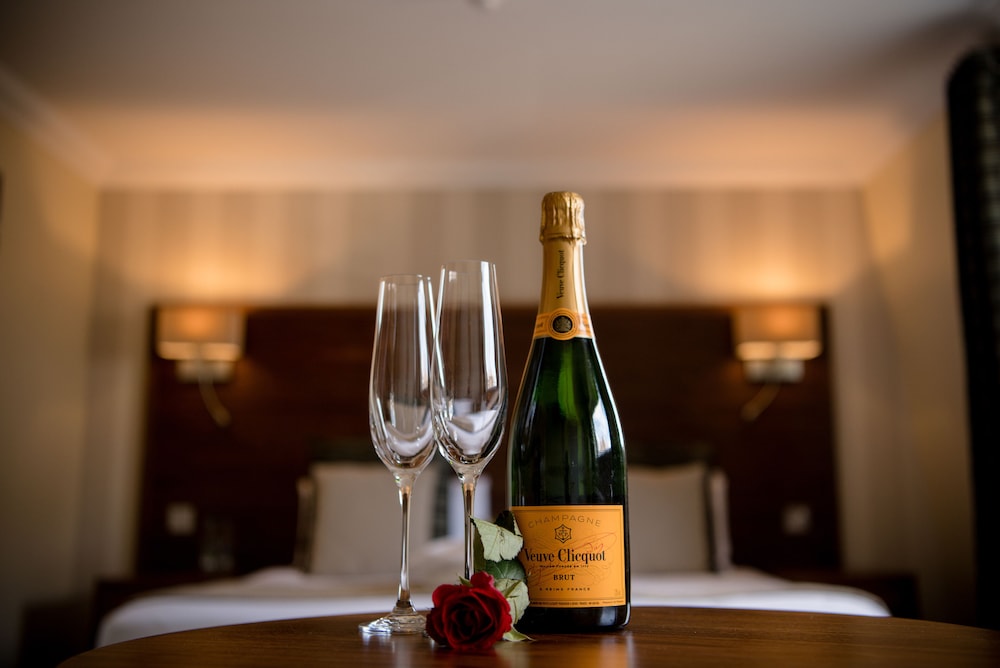 Exclusive Suite photo 2