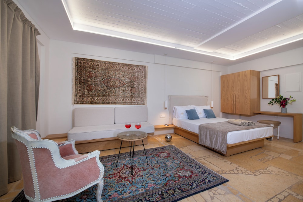 Junior Suite, 1 Double Bed with Sofa bed