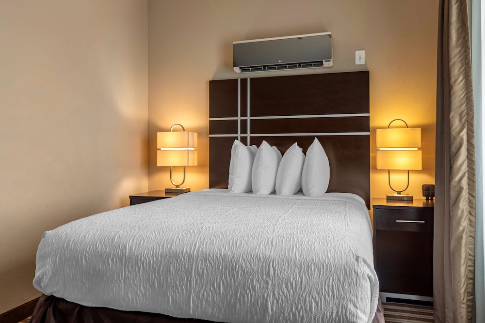 Suite, Multiple Beds, Non Smoking, Kitchen (Full Kitchen) photo 3
