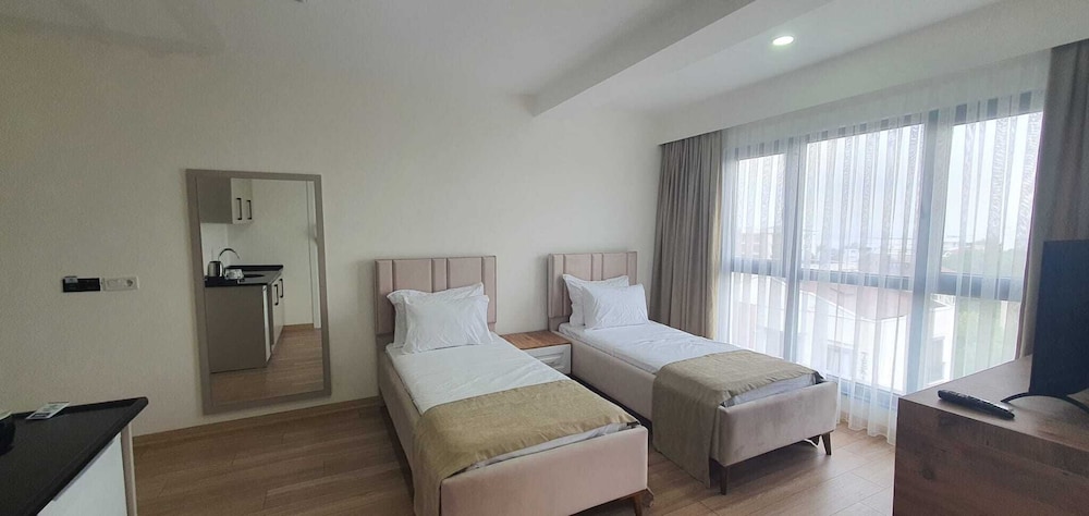Family Suite, City View photo 3