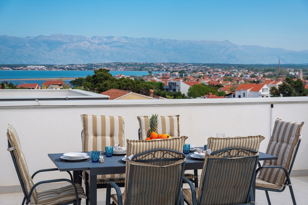 Deluxe Apartment, Sea View