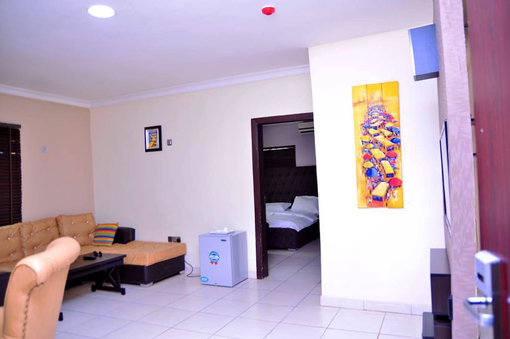 Royal Suite, 2 Bathrooms photo 2