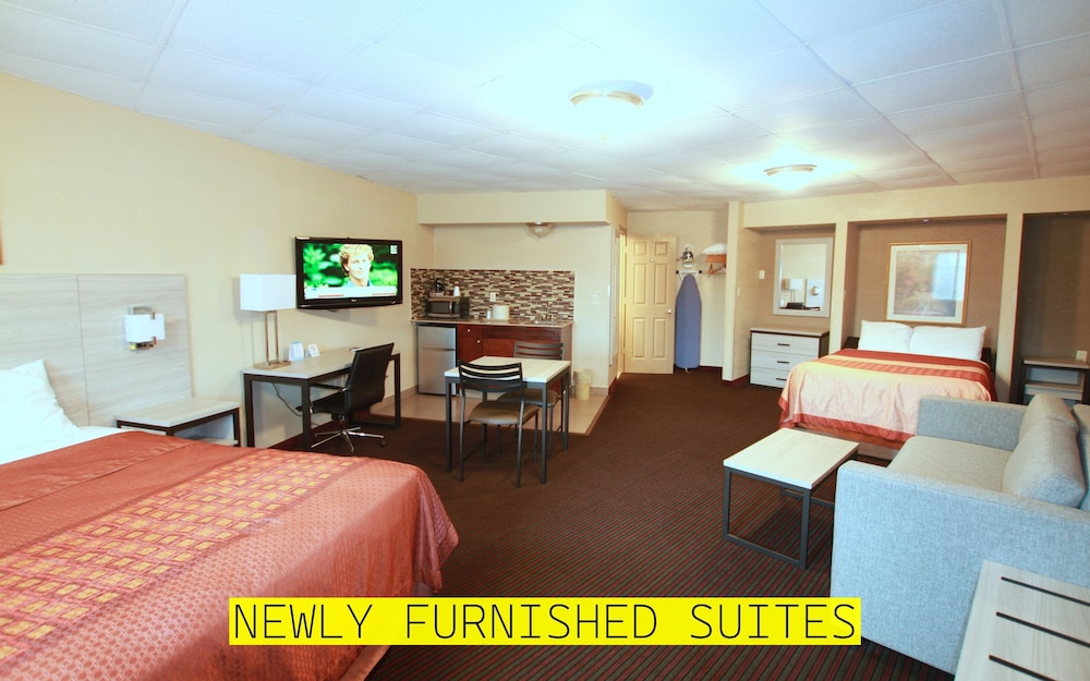 Deluxe Suite, Multiple Beds, Non Smoking, Kitchenette photo 2