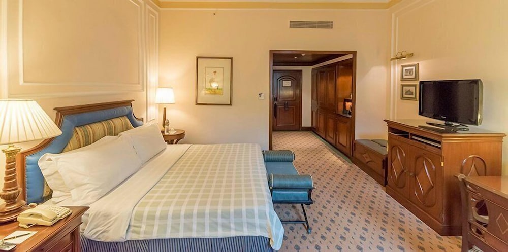Luxury Room photo 3