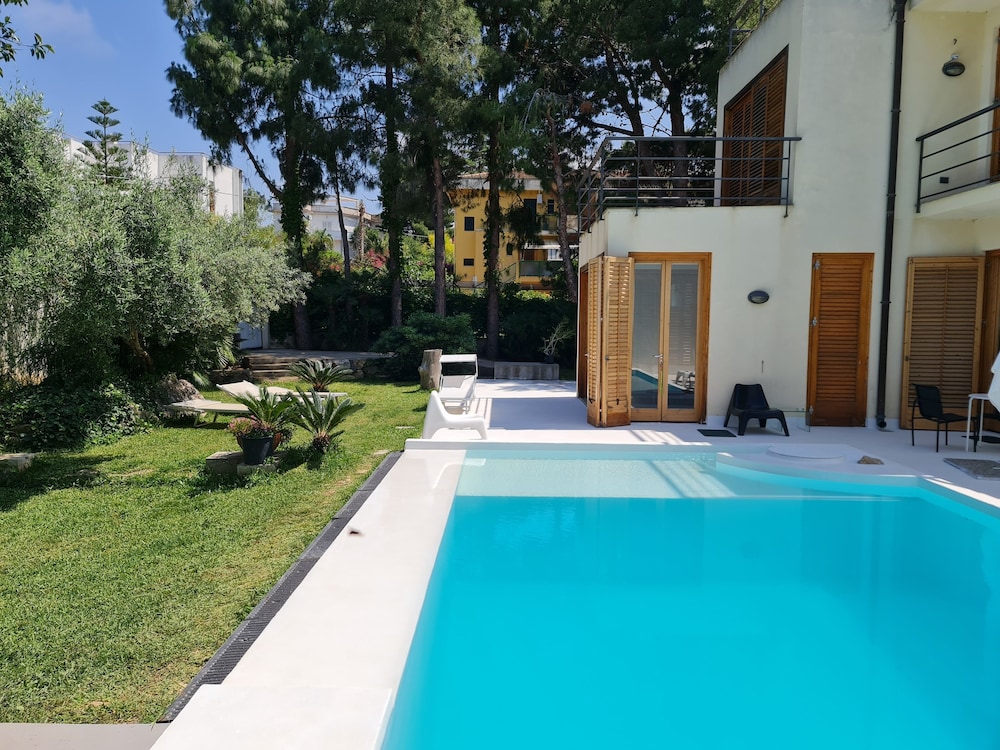 Hele Moderne Villa Med Pool Og Tæt På Havet, Billede 29