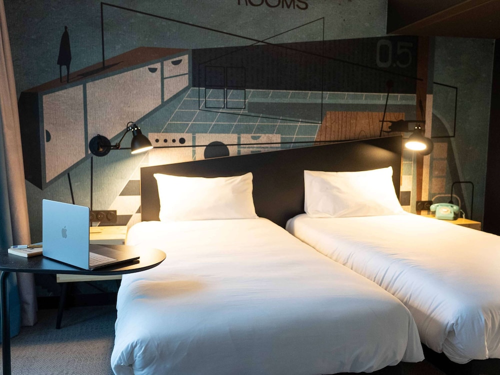 Standard Room, 1 Double Bed - Photo 10