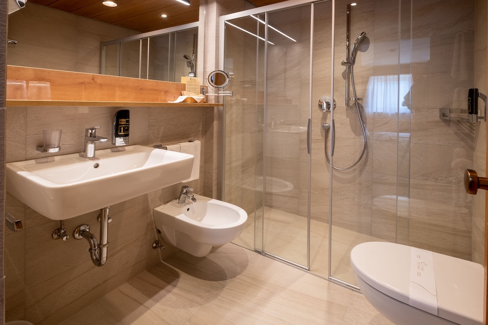 Comfort Double Room, 1 Bedroom, Mountain View photo 1