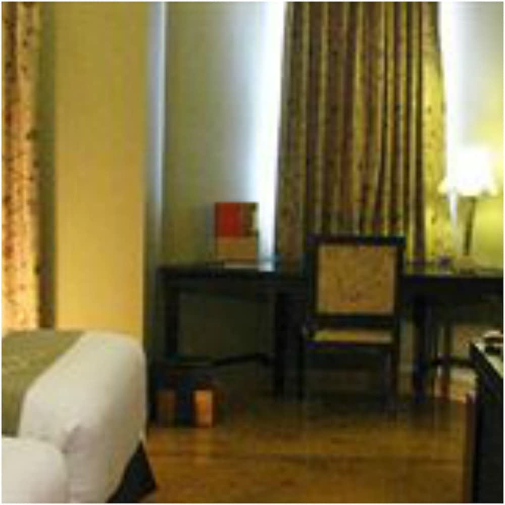 Fort Room