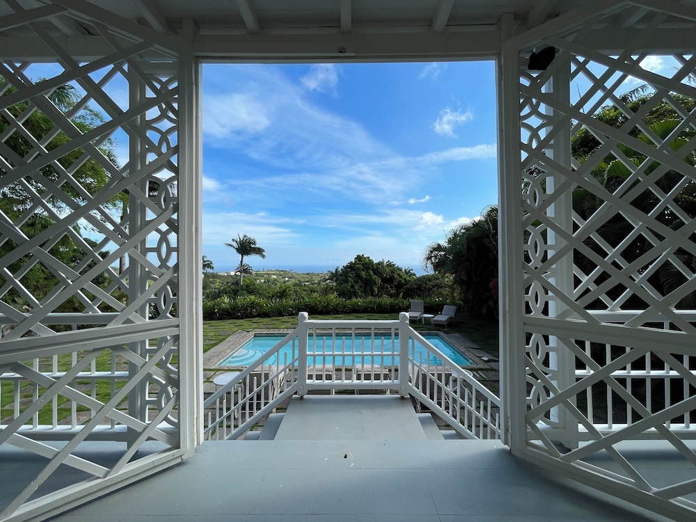 Grand Villa