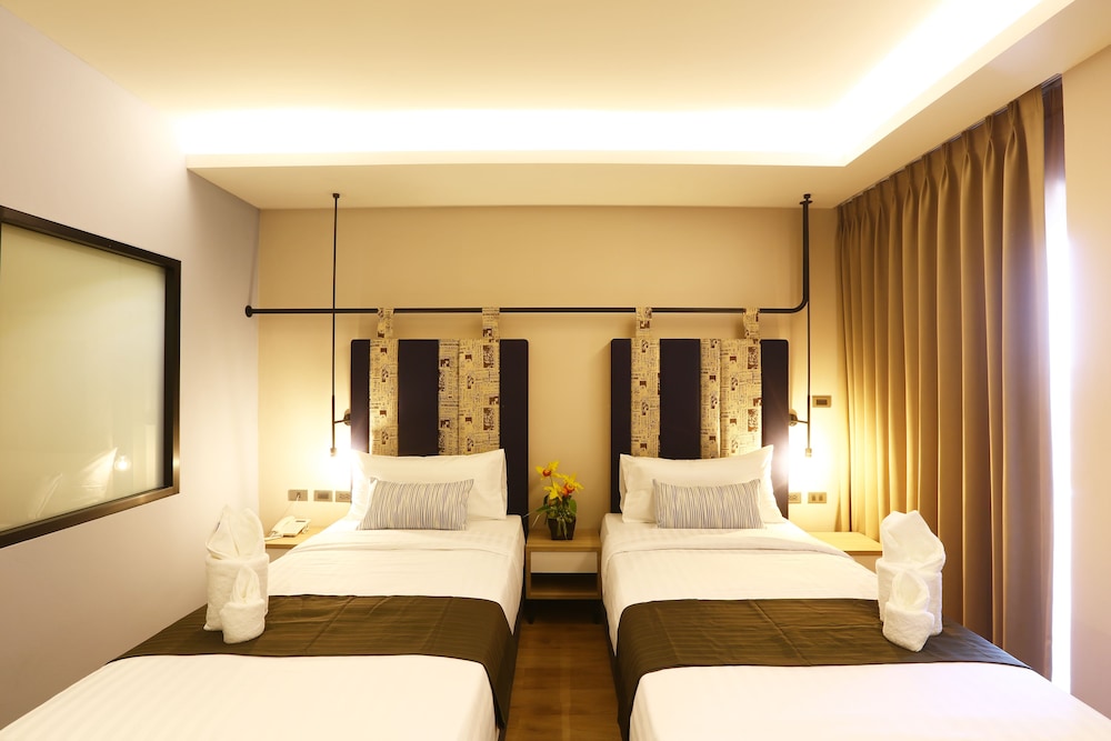 Deluxe Twin Room - Photo 3