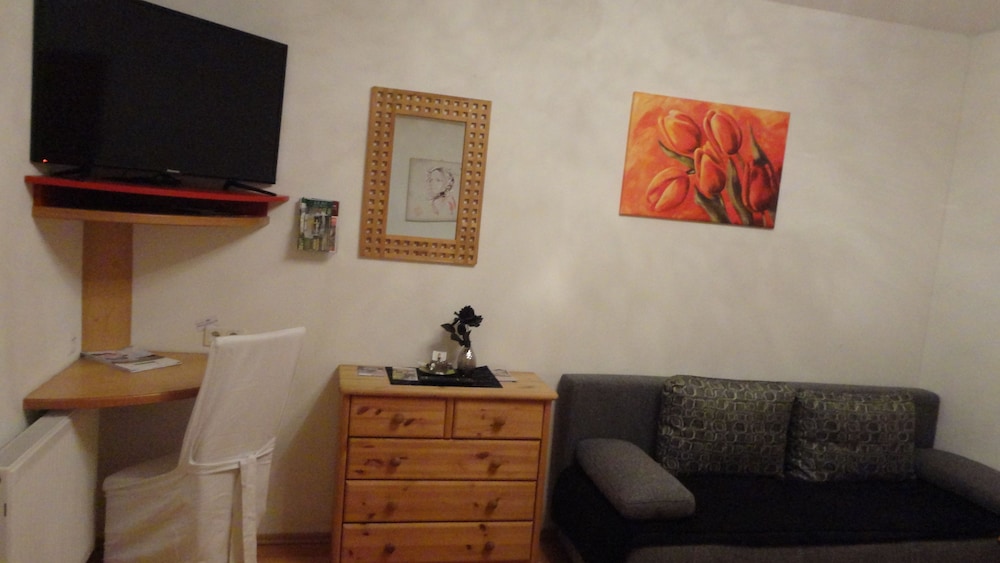 Standard Condo, 1 Bedroom photo 3