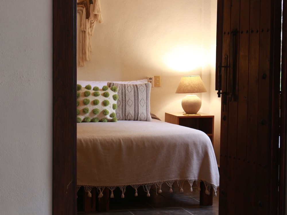Comfort Triple Room, Garden View photo 2