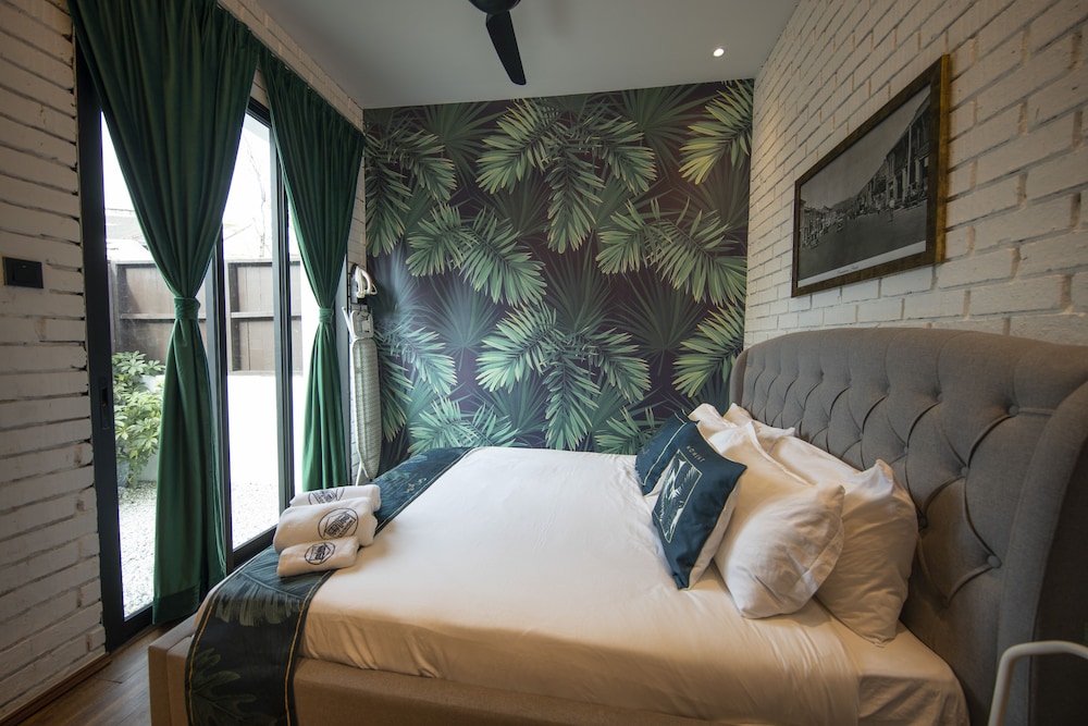 Room, Garden View - Photo 20