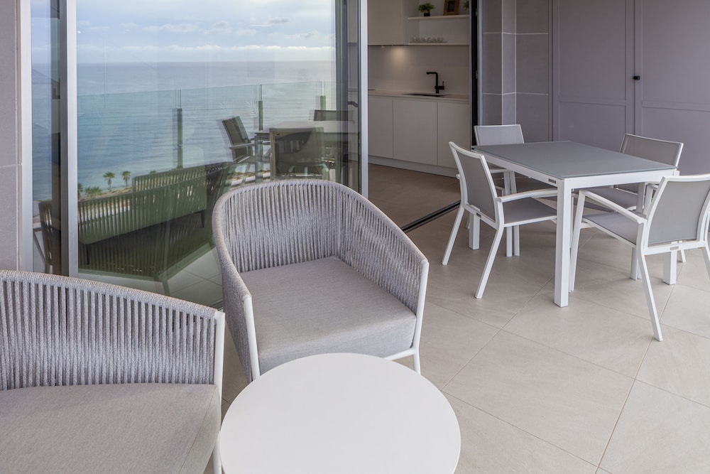 Penthouse, 2 Bedrooms, Terrace, Sea View - Photo 21