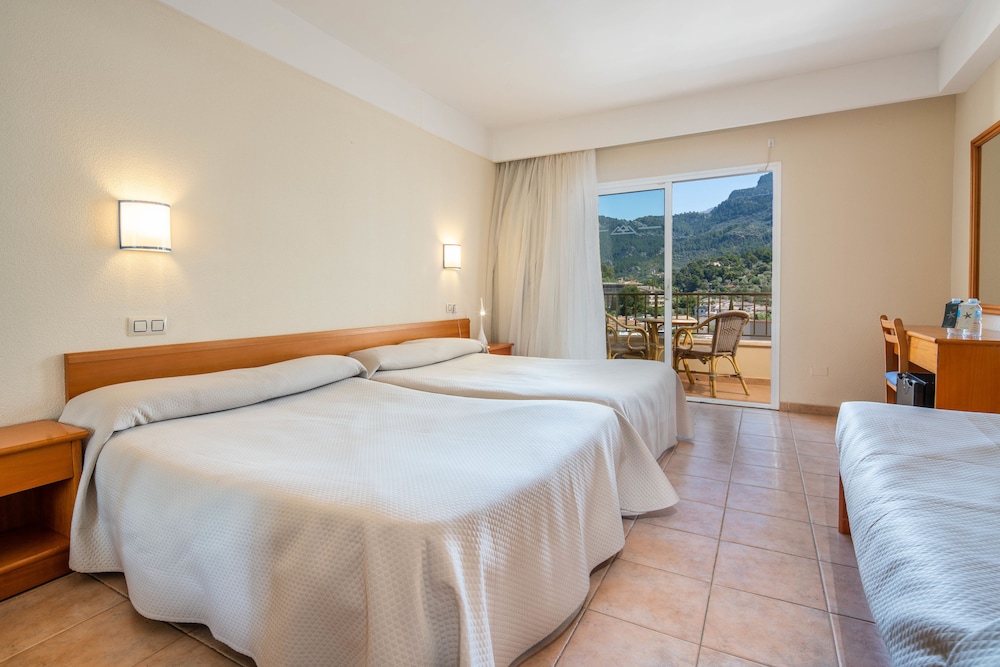 Superior Room, Balcony - Photo 6