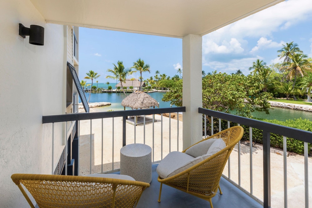 Room, 1 King Bed, Ocean View (hearing Accessible) - Adults Only At The Cove