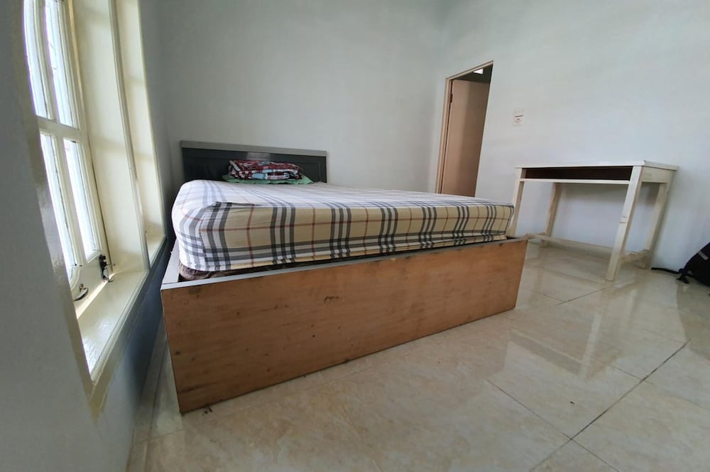 Standard Twin Room photo 3