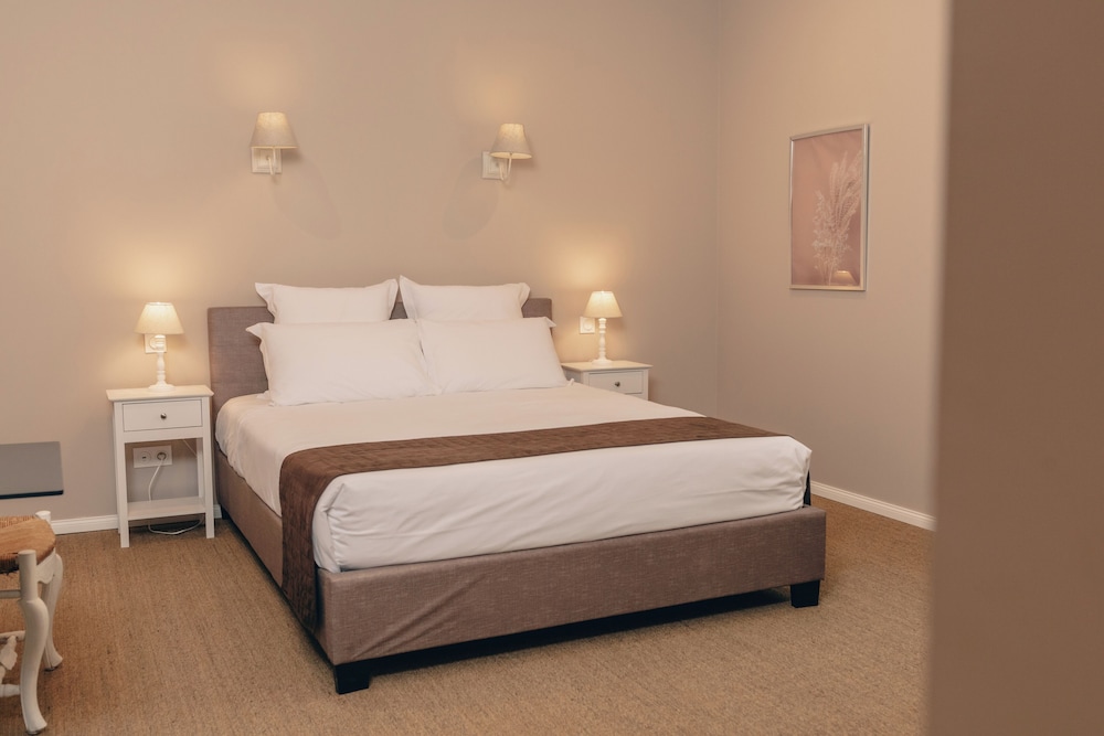 Comfort Room, 1 Queen Bed, Non Smoking