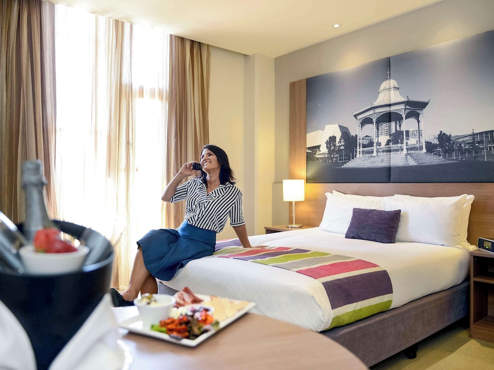 Executive Room, 1 Queen Bed - Photo 1