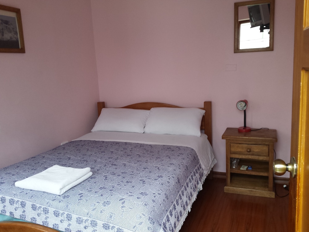 Economy Single Room, 1 Twin Bed, Ensuite, Garden View photo 1
