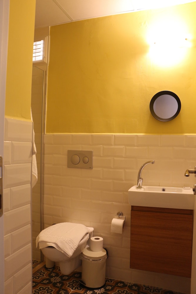 Standard Room (No:8) photo 2