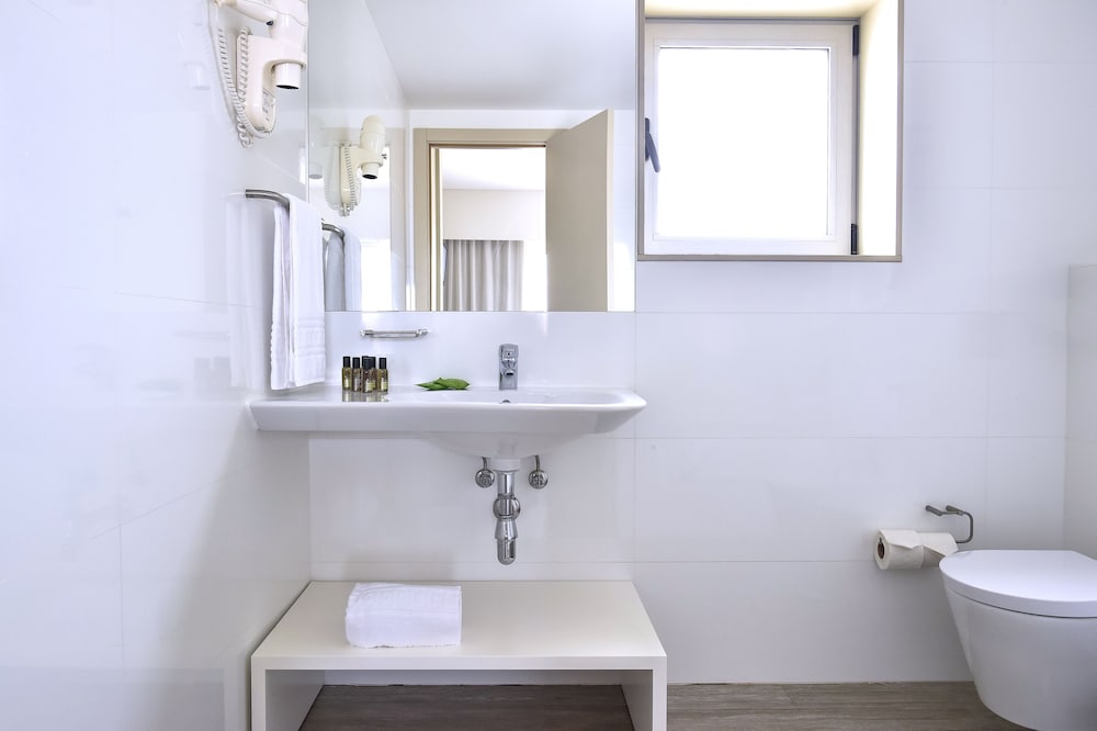 Premium Duplex, 1 Bedroom - Photo 5