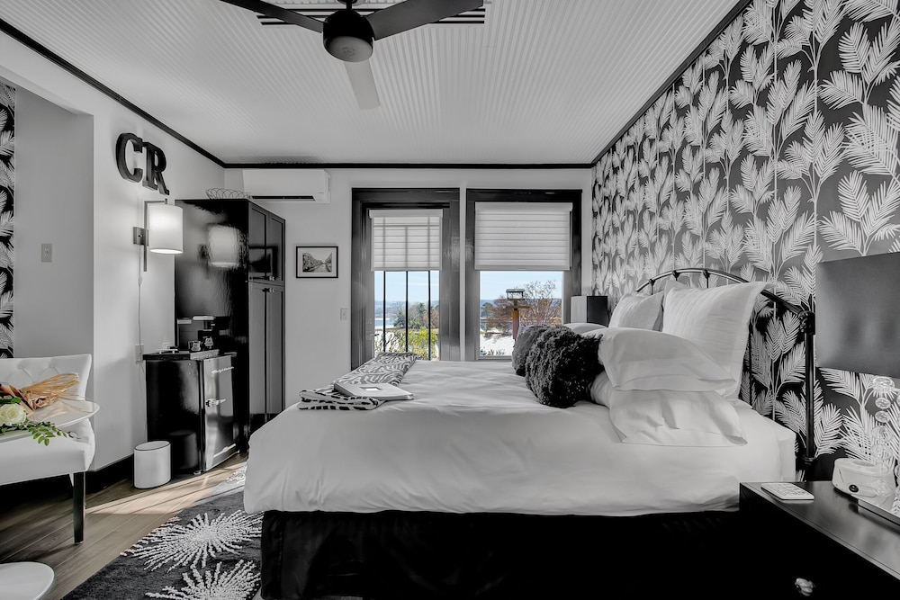 Room, Patio, Lake View (Calico Rock)