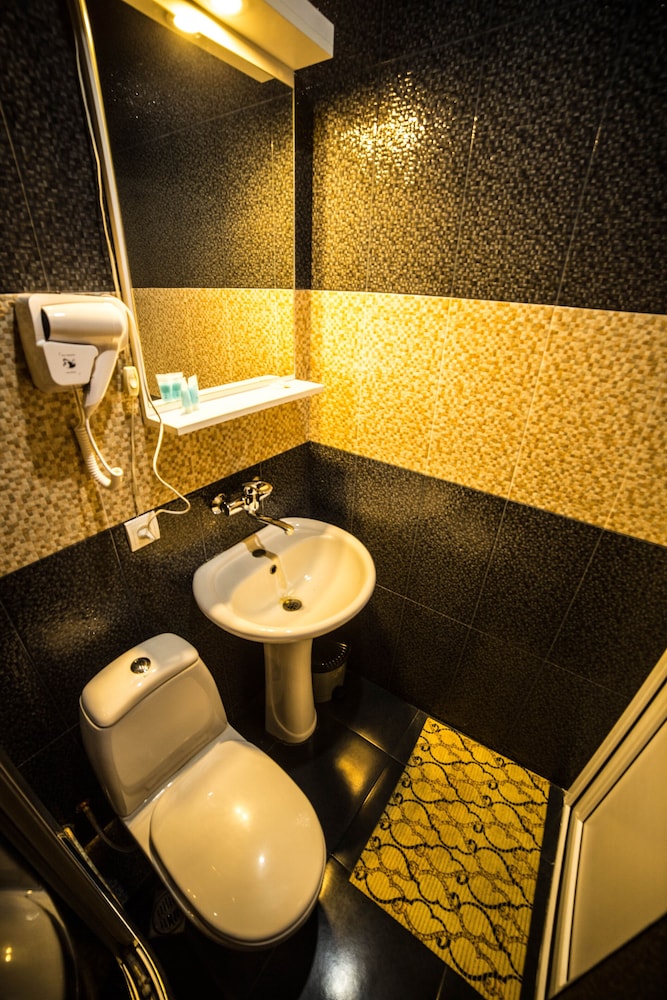 Standard Double or Twin Room photo 2