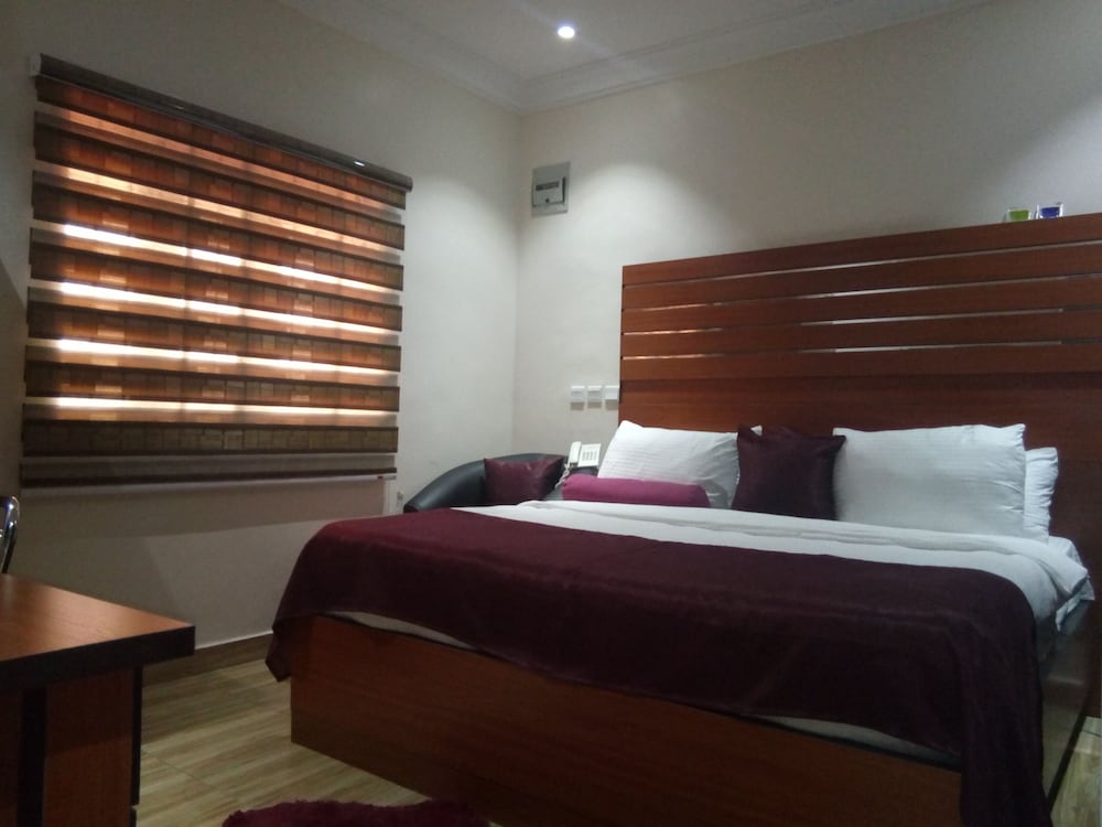 Premier Suite