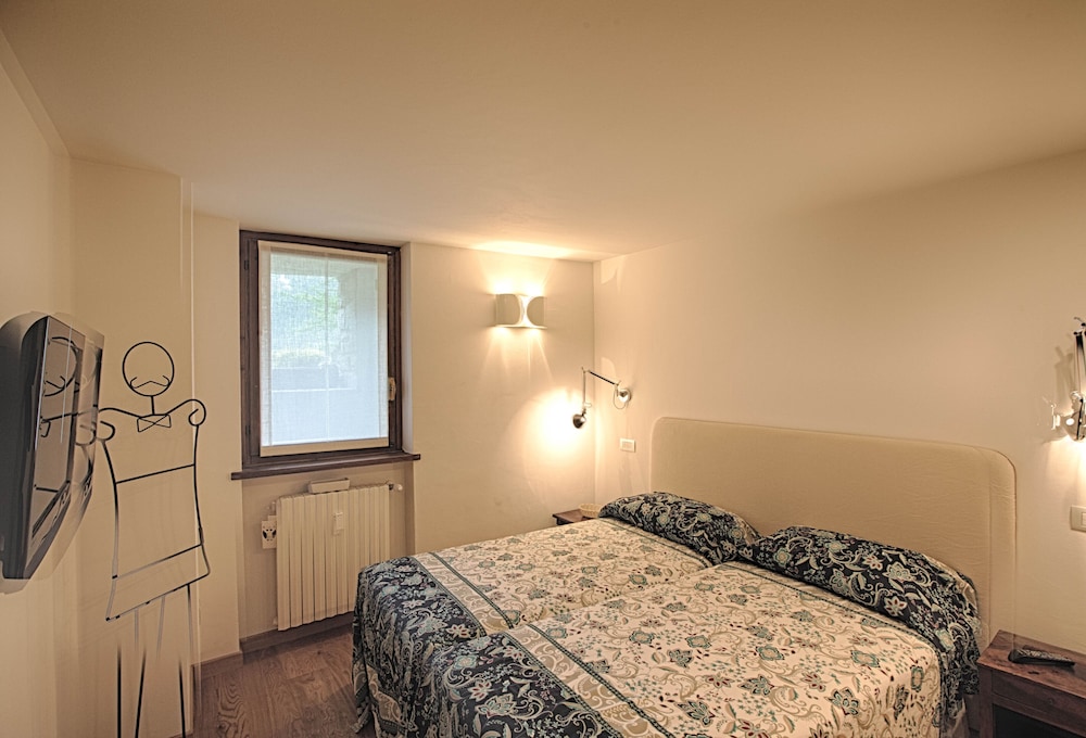 Apartment, 3 Bedrooms, 2 Bathrooms, Mountainside