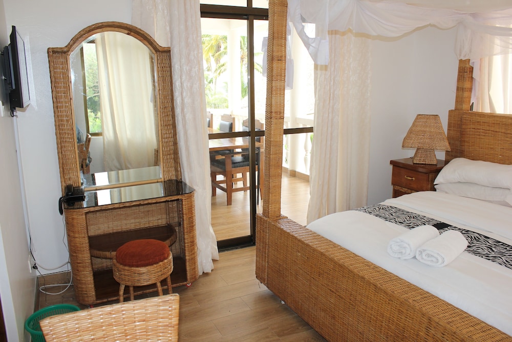 Family Suite, 2 Bedrooms, Balcony, Ocean View photo 1