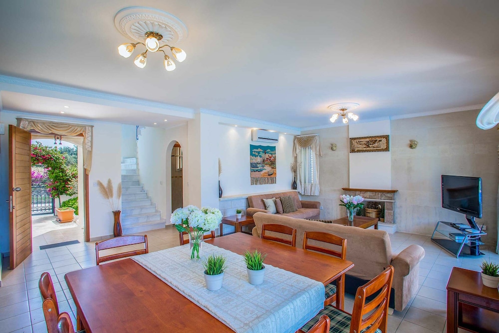 Villa (3 Bedrooms)