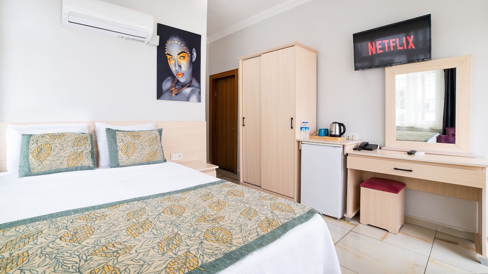 Standard Double Room photo 2