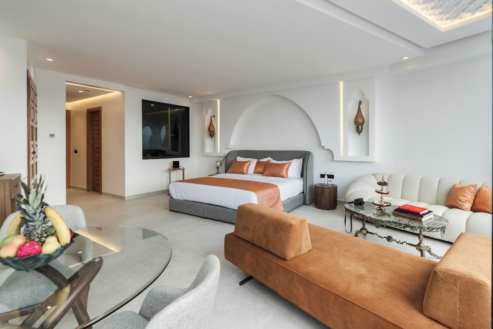 Royal Suite - Photo 1