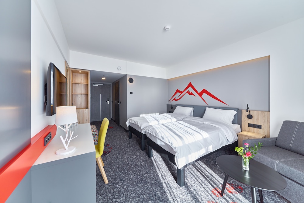 Twin Room, 2 Twin Beds - Photo 6