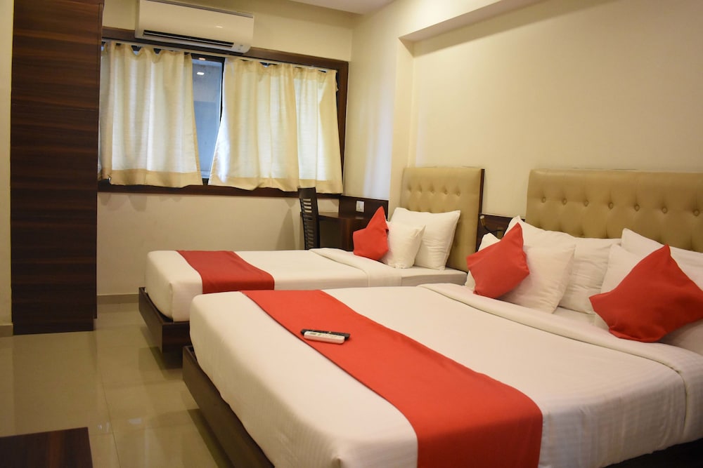 Superior Triple Bed Room - Photo 6