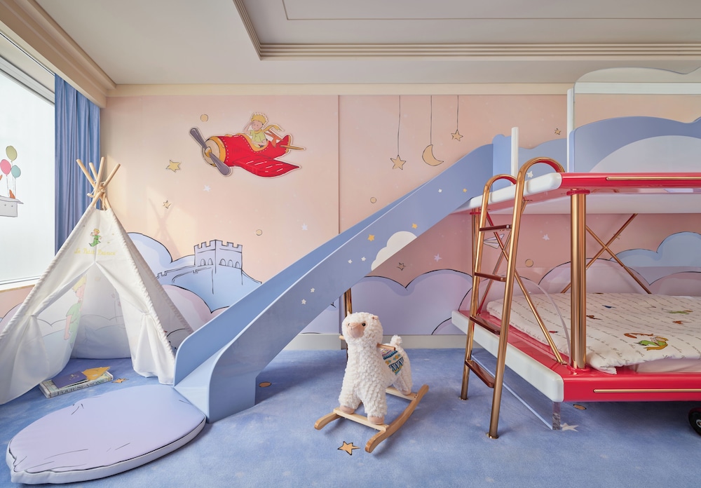 Little Prince Theme Suite photo 2