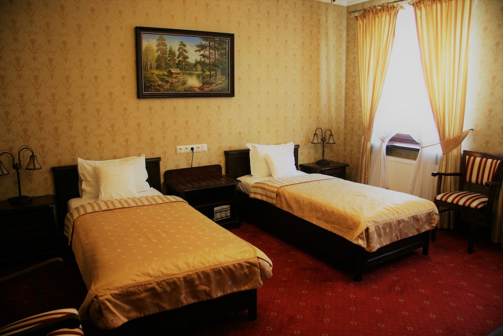 Deluxe Double Room Single Use
