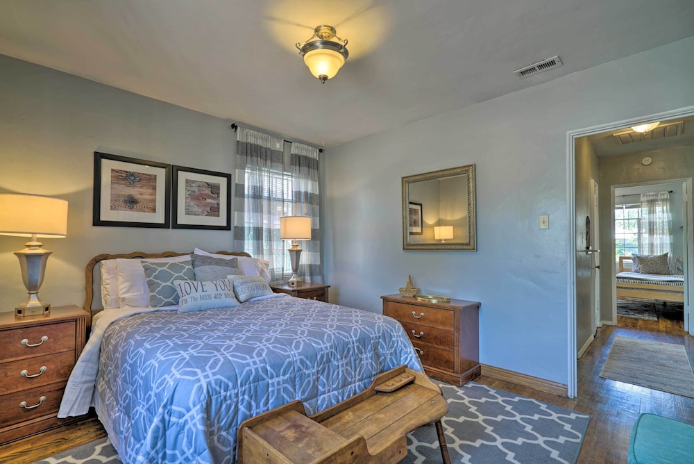 House (2 Bedrooms) photo 3