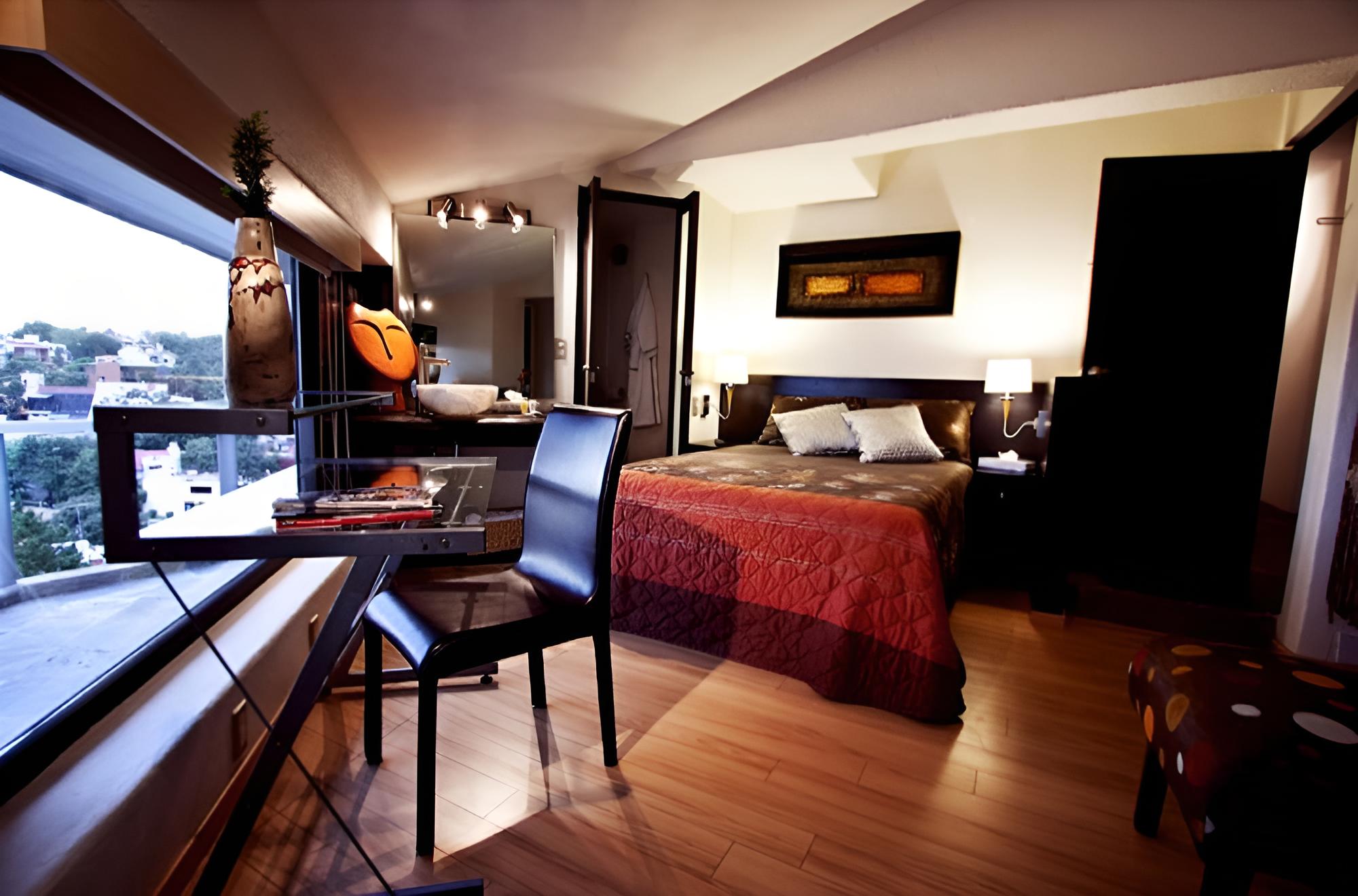 Economy Room