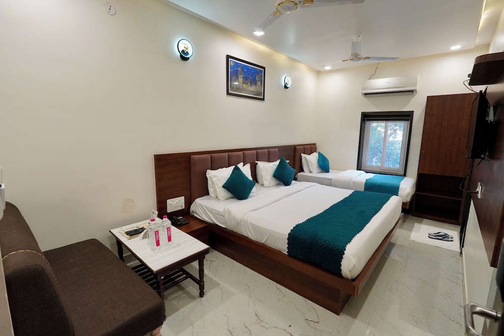 Family Triple Room