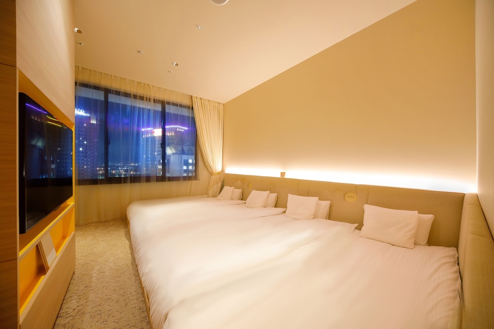 Moco Moco Maisonette Room 4 people- Non-Smoking photo 3
