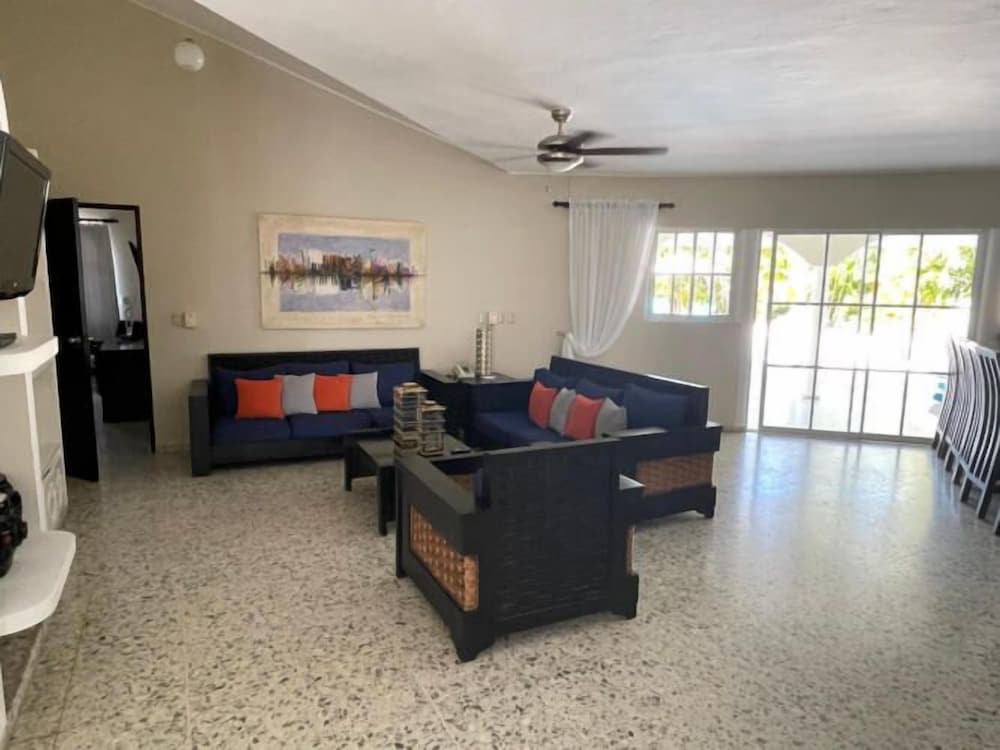 Exclusive Villa, 6 Bedrooms