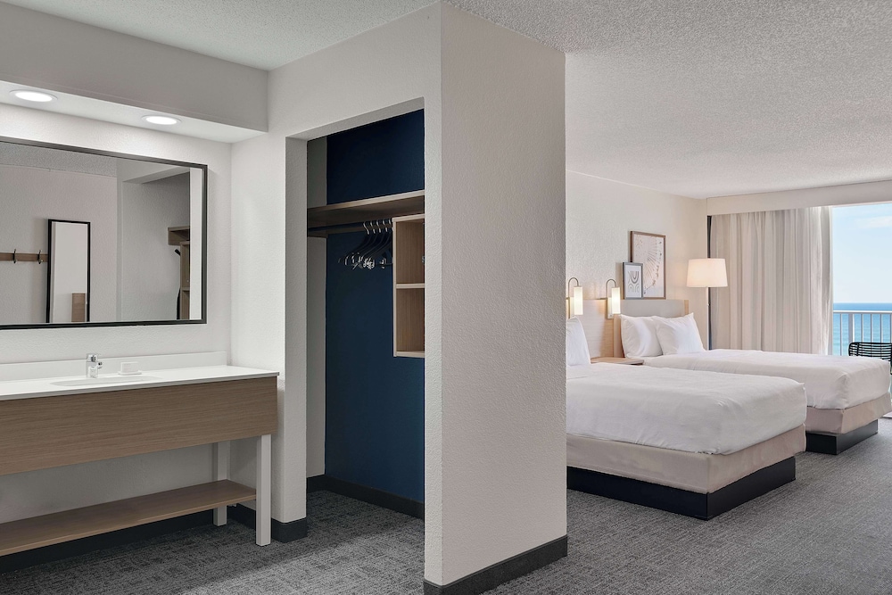 Room, Multiple Beds, Non Smoking - Photo 3