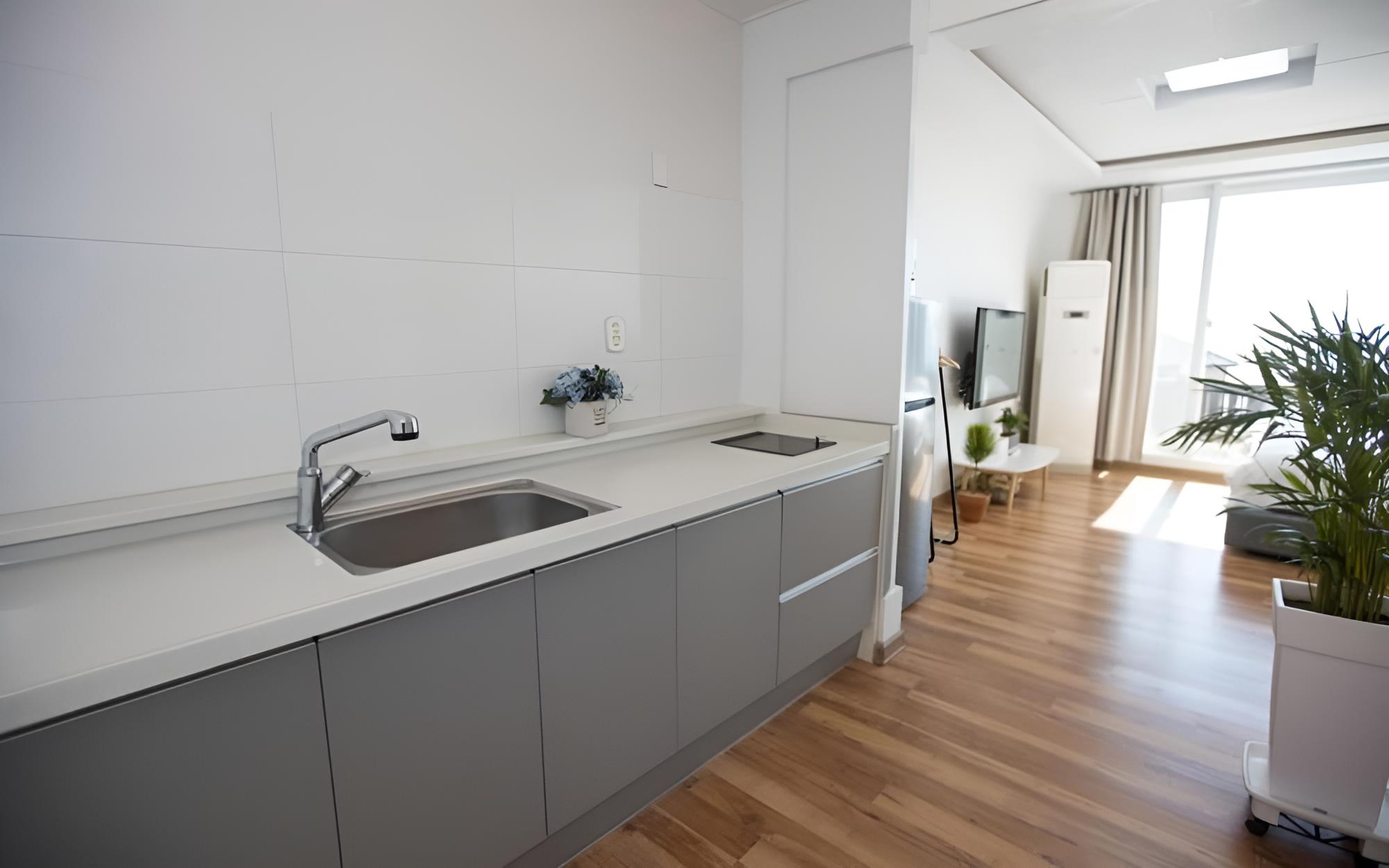 Room (M4 (Ocean View)) photo 3