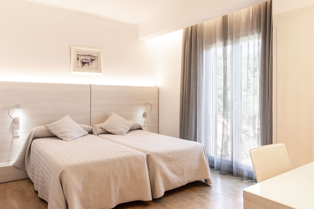 Double or Twin Room, Sea View (Especial)