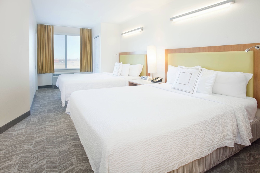 Suite, Multiple Beds - Photo 3