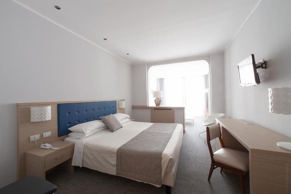 Superior Triple Room - Photo 4